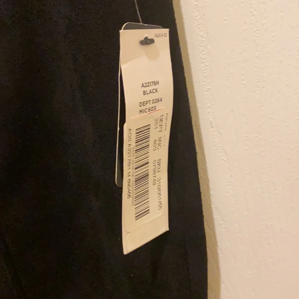 Faux suede leggings, NWT, Black - Picture 4 of 9